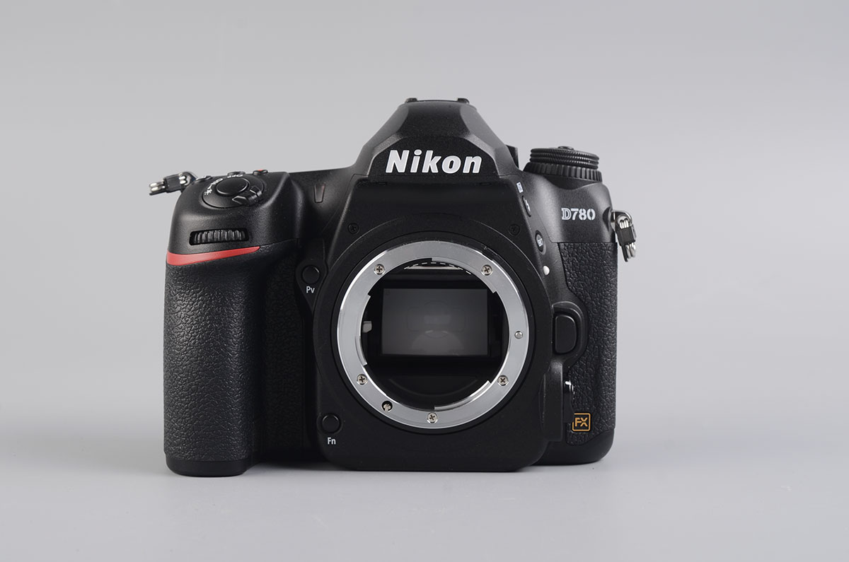 Nikon D780 VS D750